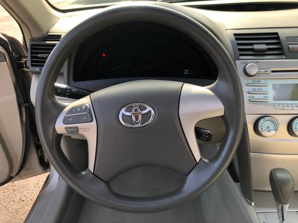 2007 TOYOTA CAMRY LE LEATHER AND MOON ROOF - cars & trucks - by... for sale in North Canton, OH – photo 19