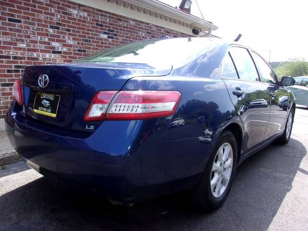 2011 Toyota Camry LE, 121k Miles, Blue/Grey, Auto, P Roof, Alloys -... for sale in Franklin, MA – photo 3