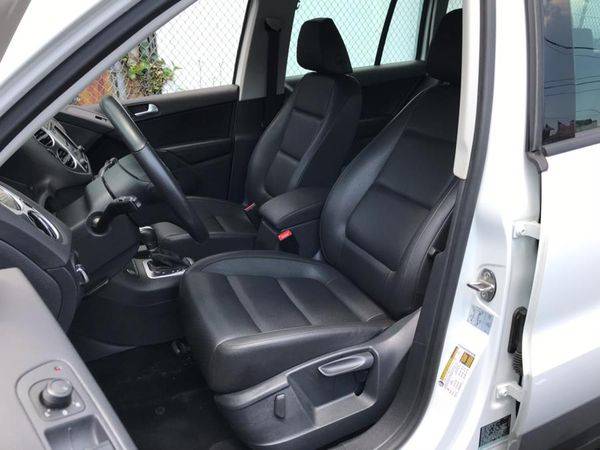 2017 Volkswagen Tiguan 2.0T S 4MOTION for sale in Jamaica, NY – photo 11