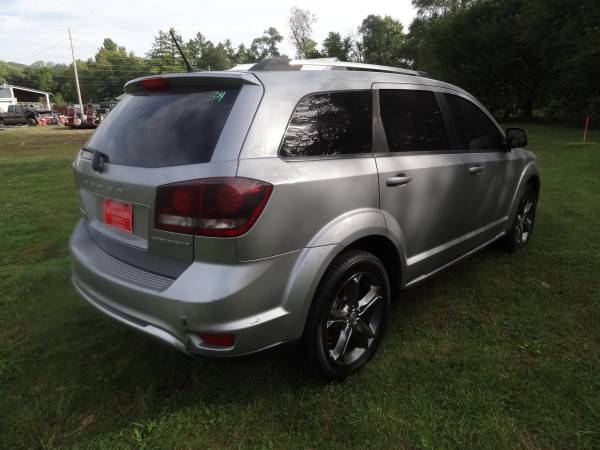 2015 Dodge Journey Crossroad - - by dealer - vehicle for sale in Council Bluffs, NE – photo 4