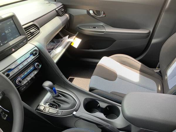 2020 Hyundai Veloster 2.0 FWD Hatchback for sale in Slidell, LA – photo 15