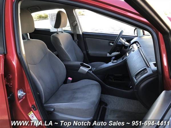 2013 Toyota Prius Two - - by dealer - vehicle for sale in Temecula, CA – photo 19