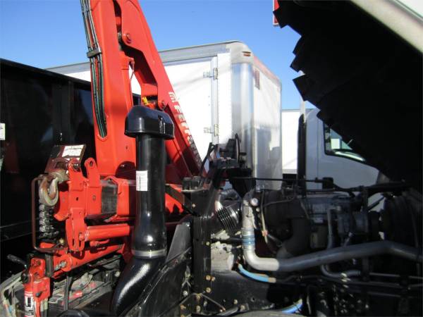 Beautiful 2005 GMC T7500 Utility Work Truck - - by for sale in Jacksonville, FL – photo 10