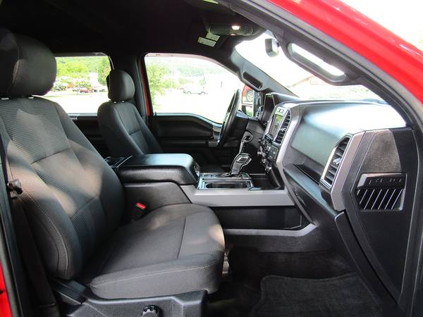 2016 Ford F-150 FX4 Crew Cab - Race Red - 5.0L V8 for sale in New Glarus, WI – photo 13