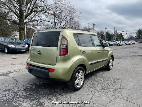 2011 Kia Soul 4-Speed Automatic - - by dealer for sale in Lancaster, PA – photo 10