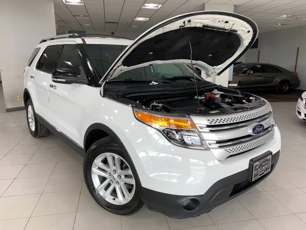 2013 Ford Explorer XLT - - by dealer - vehicle for sale in Springfield, IL – photo 20