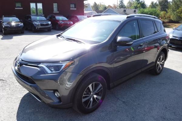 2016 Toyota RAV4 XLE FWD for sale in Crestwood, KY – photo 11