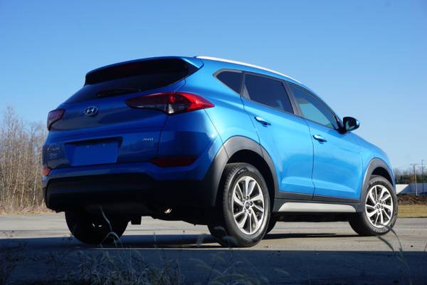 2018 Hyundai Tucson SEL AWD - - by dealer - vehicle for sale in Greenville, PA – photo 7