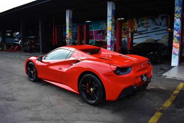 2018 Ferrari 488 Spider Base 2dr Convertible Convertible - cars & for sale in Miami, NY – photo 4