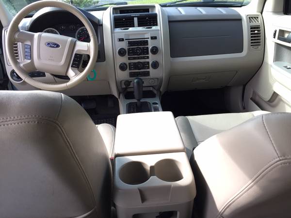 2012 Ford Escape XLT 4WD - cars & trucks - by owner - vehicle... for sale in Greensboro, NC – photo 9