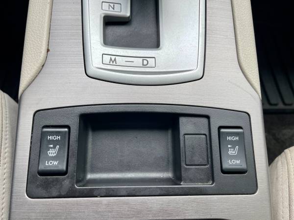 2013 Subaru Outback Premium 2 5i AWD Heated Seats Clean Title WOW for sale in Cottage Grove, WI – photo 21