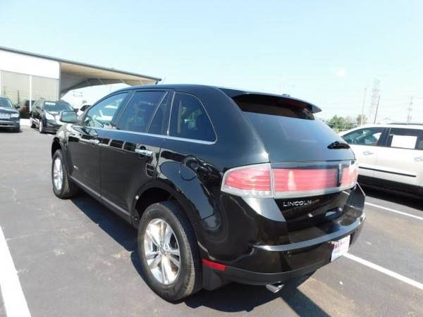 2010 Lincoln MKX FWD 4dr - cars & trucks - by dealer - vehicle... for sale in Cullman, AL – photo 5