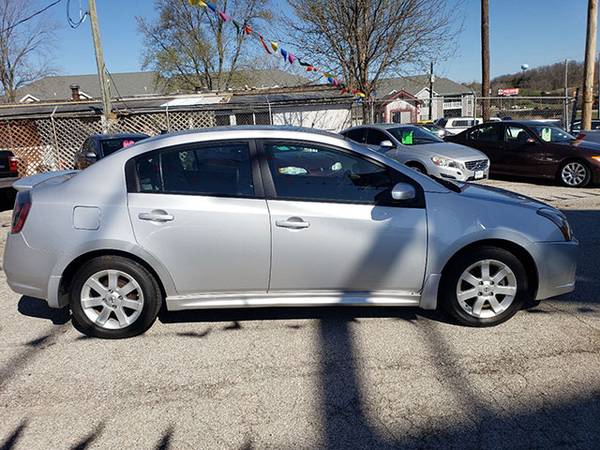 2012 Nissan Sentra 2 0 SR - - by dealer - vehicle for sale in Fenton, MO – photo 4