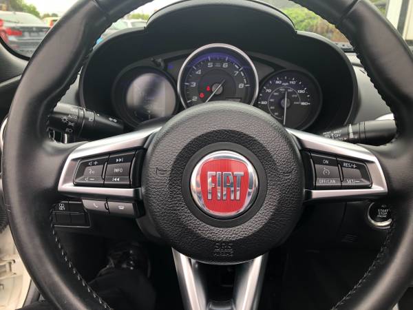 2017 Fiat 124 Spider - - by dealer - vehicle for sale in Other, CT – photo 13