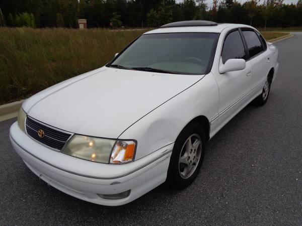 1999 Toyota Avalon XLS - cars & trucks - by dealer - vehicle... for sale in Greenville, SC – photo 3