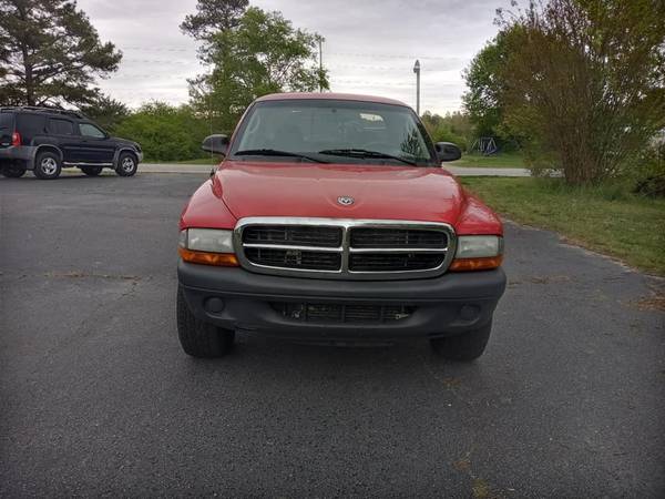 2004 Dodge Dakota SXT - - by dealer - vehicle for sale in Raleigh, NC – photo 3