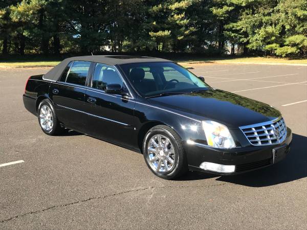 2008 Cadillac DTS for sale in Hatboro, PA – photo 13