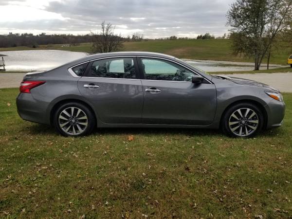 2017 NISSAN ALTIMA SV - cars & trucks - by dealer - vehicle... for sale in Indianola, IA – photo 5