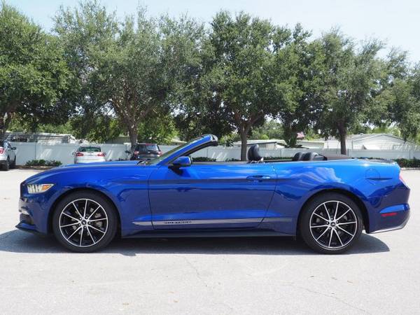 2016 Ford Mustang EcoBoost Premium SKU:G5309433 Convertible for sale in Memphis, TN – photo 4