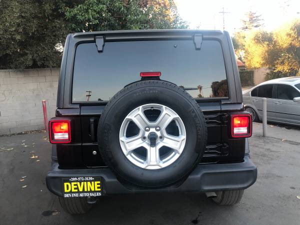 2019 Jeep Wrangler Unlimited (Easy Financing Offered + Trade-Ins) -... for sale in Modesto, CA – photo 6