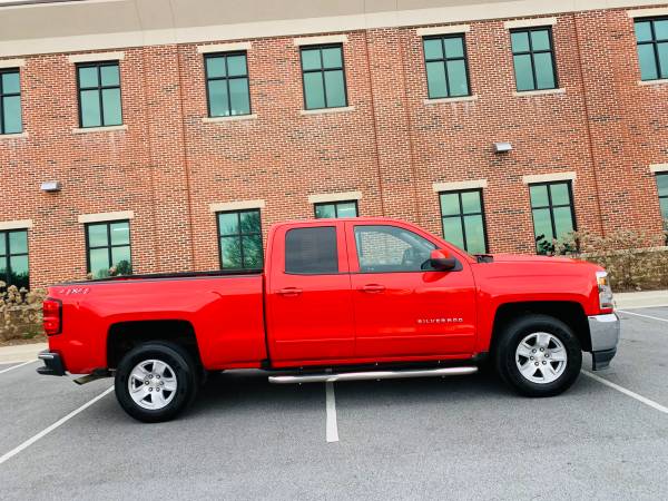 2019 Chevrolet Silverado 1500 4x4 Double Cab Red V8 Low Miles - cars for sale in Douglasville, SC – photo 5