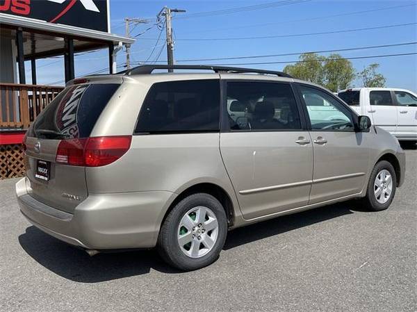 2005 Toyota Sienna MCL20L/MCL23L/MC25L Wagon body style - cars & for sale in PUYALLUP, WA – photo 3