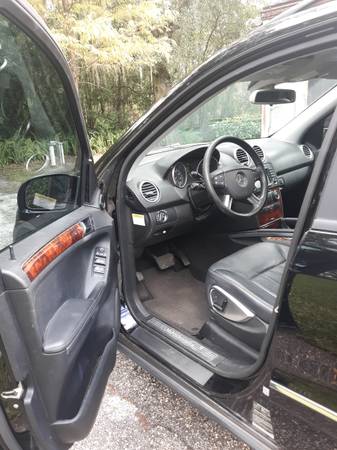 Mercedes Benz ML500 2006 v8 4wd - cars & trucks - by owner - vehicle... for sale in Lutz, FL – photo 16