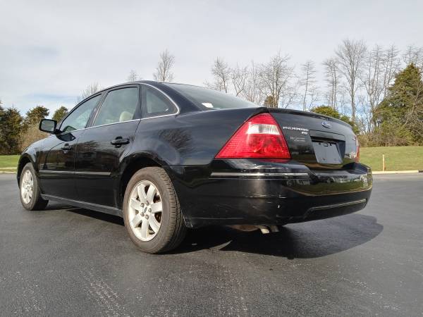 2006 Ford Five Hundred SEL - cars & trucks - by dealer - vehicle... for sale in Bloomington, IN – photo 22