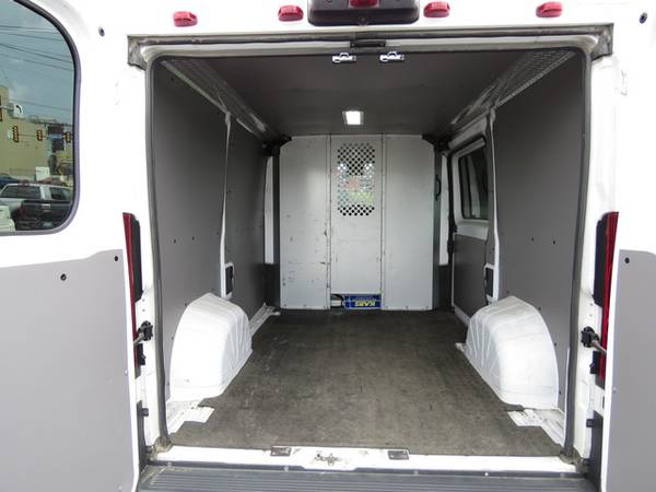 2016 Ram ProMaster Cargo Van ONE OWNER WELL MAINTAINED for sale in Pleasant Hill, IA – photo 11