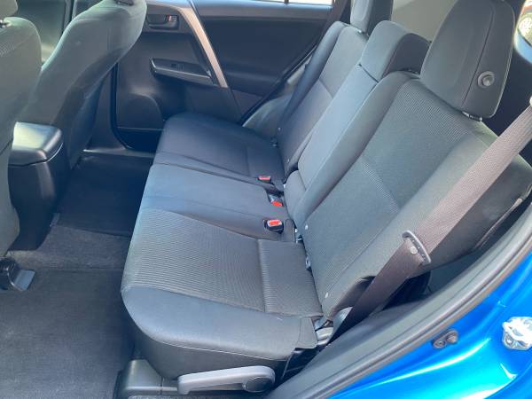 2018 Toyota RAV4 RAV-4 28-k miles - - by dealer for sale in Hialeah, FL – photo 10
