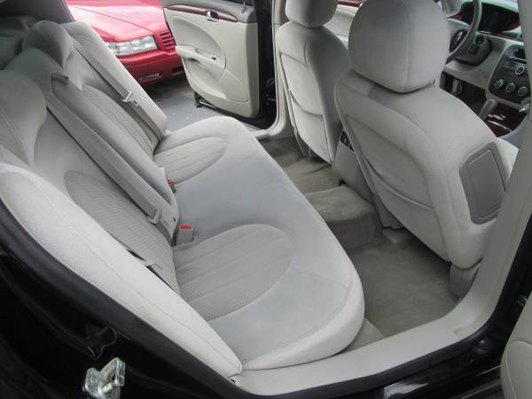 2007 Buick Lucerne cx for sale in Clementon, NJ – photo 16