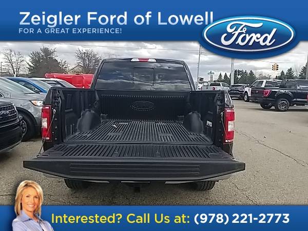 2019 Ford F-150 XLT - - by dealer - vehicle automotive for sale in Lowell, MI – photo 12