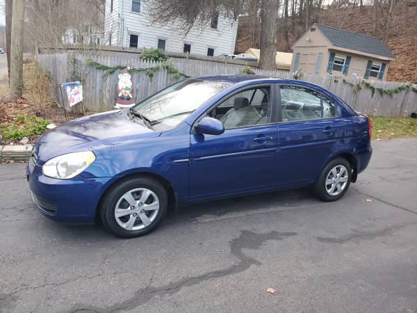 2009 Hyundai Accent - cars & trucks - by owner - vehicle automotive... for sale in Thomaston, CT – photo 2