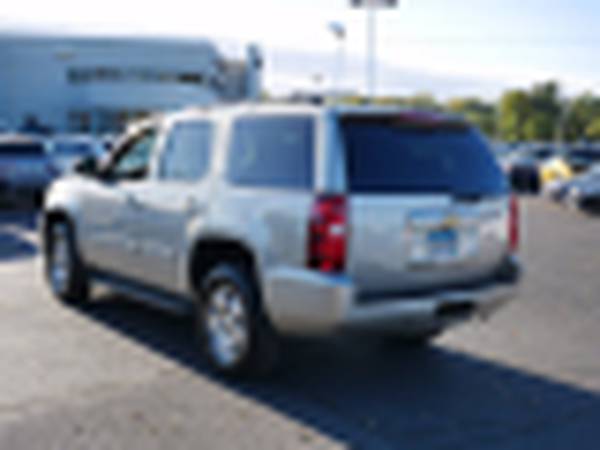 2014 Chevrolet Chevy Tahoe Lt - cars & trucks - by dealer - vehicle... for sale in Burnsville, MN – photo 4