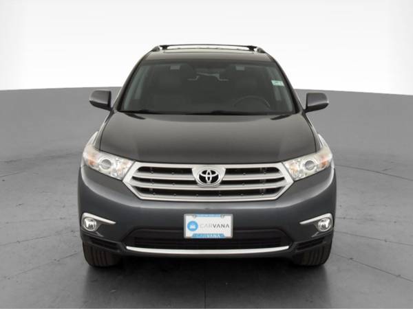2013 Toyota Highlander Plus Sport Utility 4D suv Gray - FINANCE... for sale in Easton, PA – photo 17