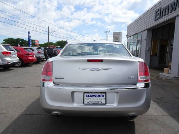 2012 Chrysler 300 Limited RWD for sale in East Providence, RI – photo 6