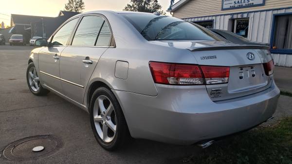 '07 Hyundai Sonata Special Edition, V6 automatic.. Leather.. Sunroof.. for sale in Lorain, OH – photo 3