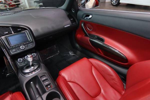 2011 Audi R8 5.2 Spyder quattro Auto R tronic Financing Available.... for sale in CHANTILLY, District Of Columbia – photo 21