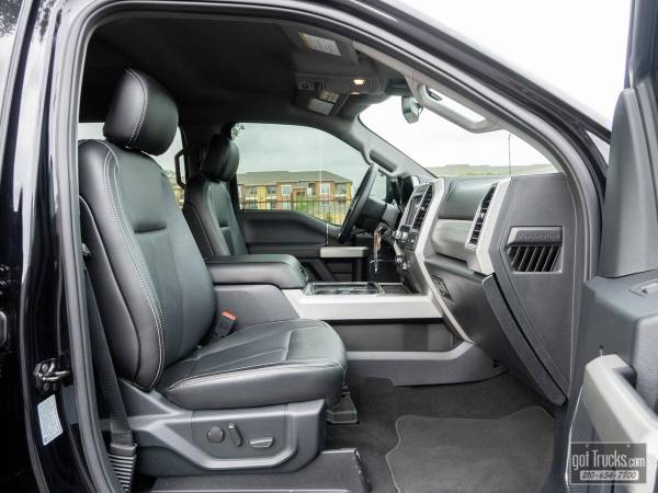 2020 Ford Super Duty F250 Lariat - - by dealer for sale in San Antonio, TX – photo 17