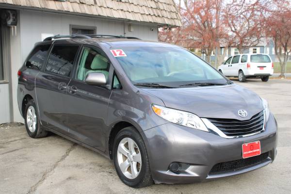 2012 Toyota Sienna LE 7 Passenger, Van, Only 55k, Great Price - cars... for sale in Omaha, NE – photo 5