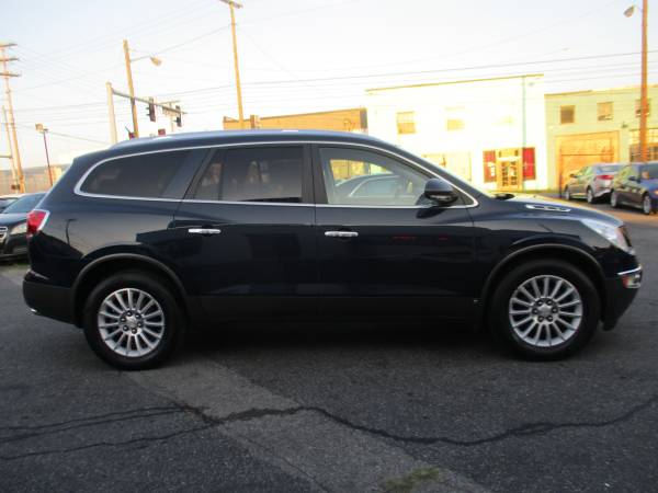 2008 Buick Enclave CXL **Steal Deal/ 3D row seat, Sunroof** for sale in Roanoke, VA – photo 8