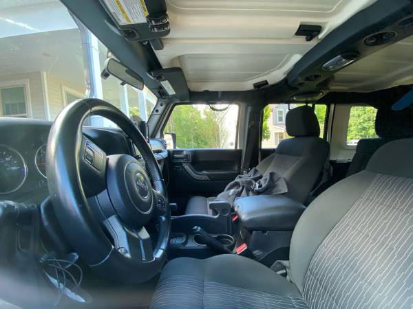 2011 Jeep Wrangler Sport Immaculate Condition - - by for sale in Liberty, NC – photo 5