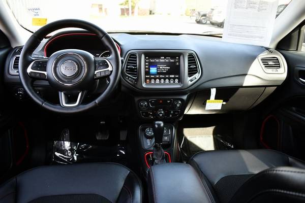 2020 Jeep Compass Trailhawk - CERTIFIED 4X4 ONE OWNER REMOTE START for sale in Oak Lawn, IL – photo 13