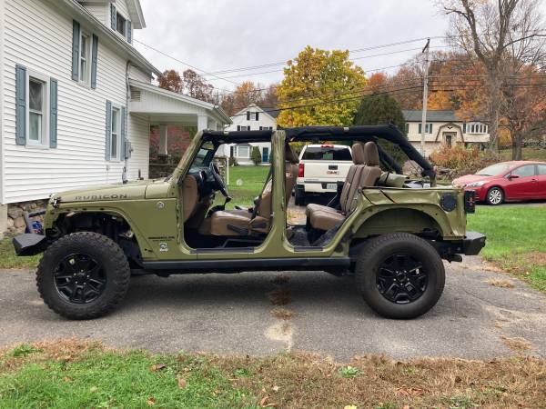 2013 Jeep Wrangler Unlimited Rubicon 4dr Commando Green / Saddle 6... for sale in Waterbury, NY – photo 10