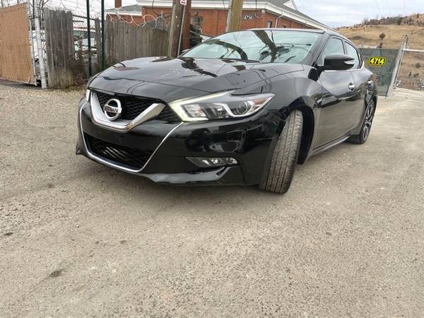 2017 Nissan Maxima SL 4D AT AC All power NO ACCIDENT MD inspection for sale in TEMPLE HILLS, MD – photo 2