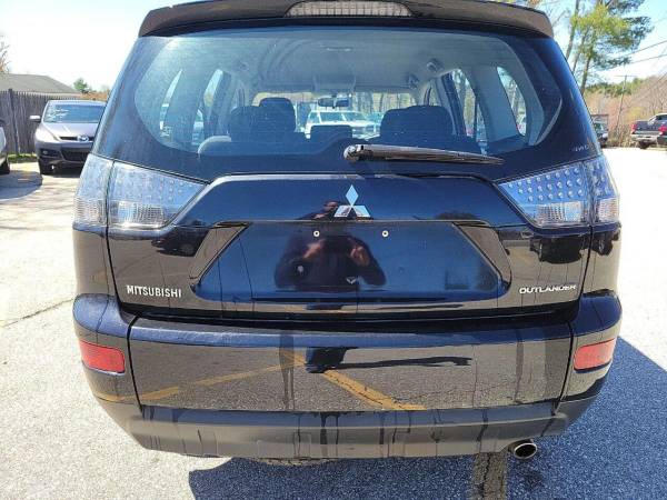 2008 Mitsubishi Outlander 4x4 - - by dealer - vehicle for sale in Derry, MA – photo 4