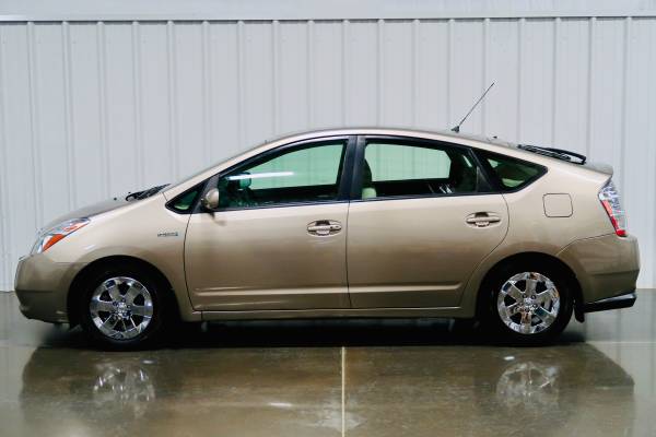 || 2009 Toyota Prius Liftback ~ N&P | nickandpauls.com || - cars &... for sale in Tulsa, OK – photo 5