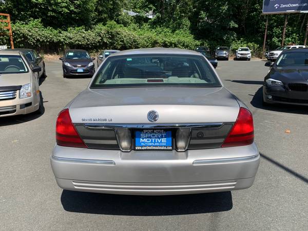 2008 MERCURY GRAND MARQUIS LS! LOW MILES! - cars & trucks - by... for sale in Seattle, WA – photo 6