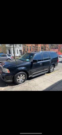 2004 Lincoln Navigator luxury 4x4 170k miles no issue new tires new for sale in Brooklyn, NY – photo 2