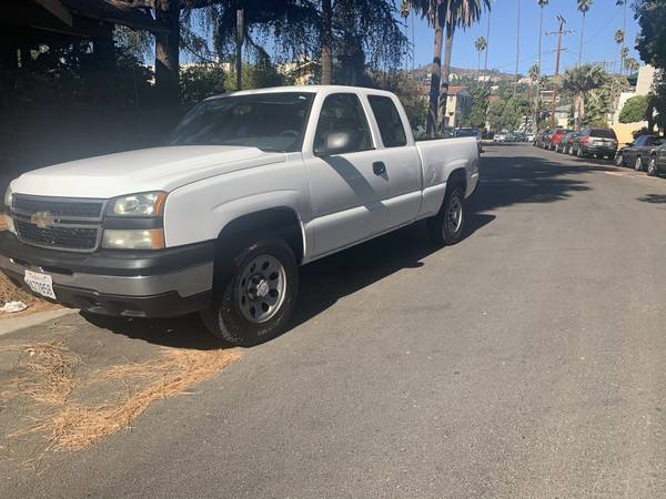 2006 Chevy 1500 King Cab 4x4 - cars & trucks - by owner - vehicle... for sale in Los Angeles, CA – photo 2